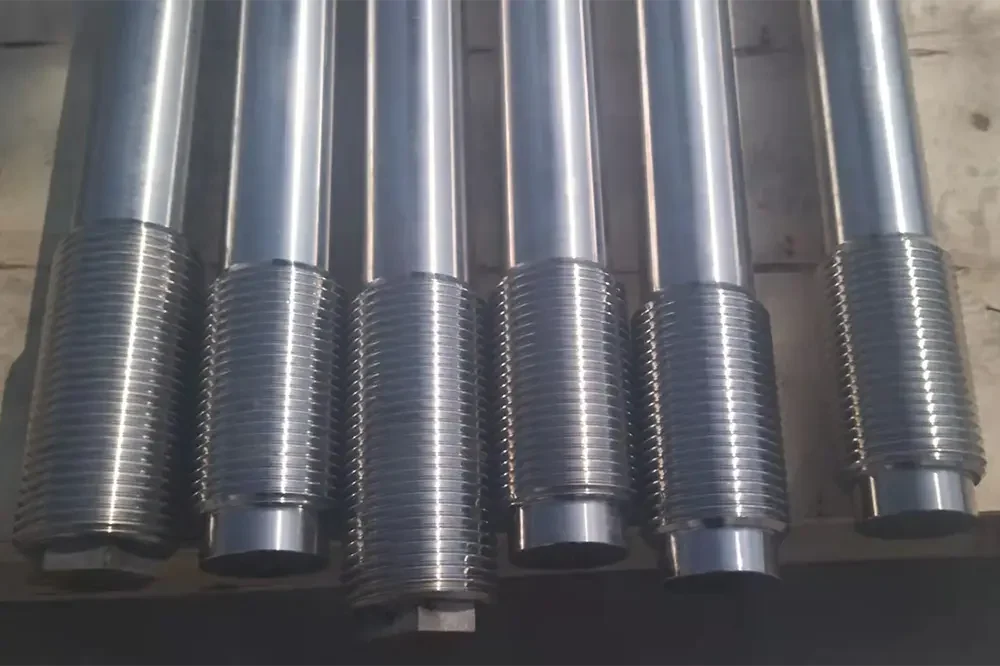 a286-gh132-stud-bolt